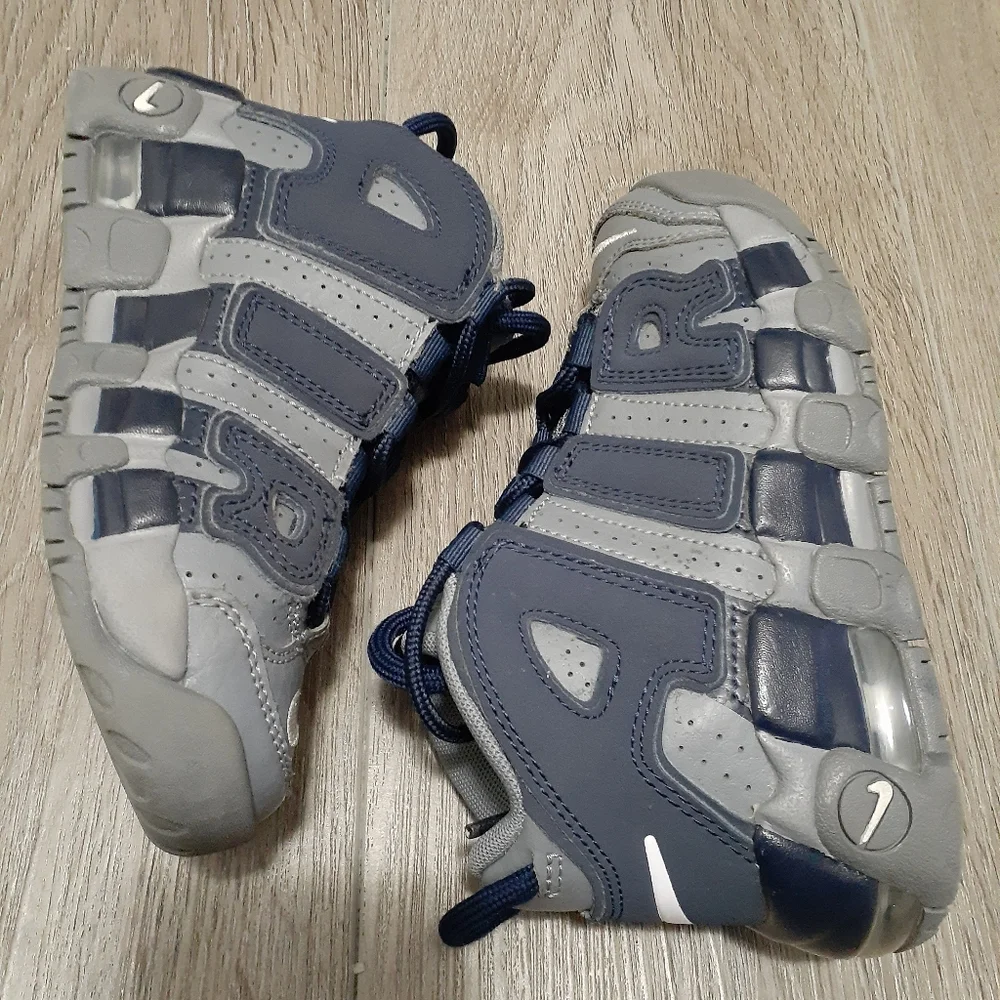 Nike Air More Uptempo 12C Toddler Sneakers - Picture 2 of 11